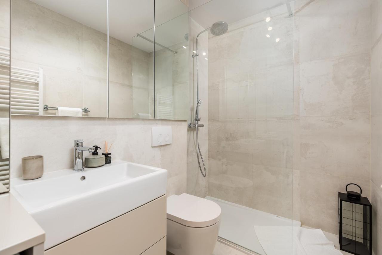 Abau Residence Apartment- 50M To The Sea Опатия Экстерьер фото
