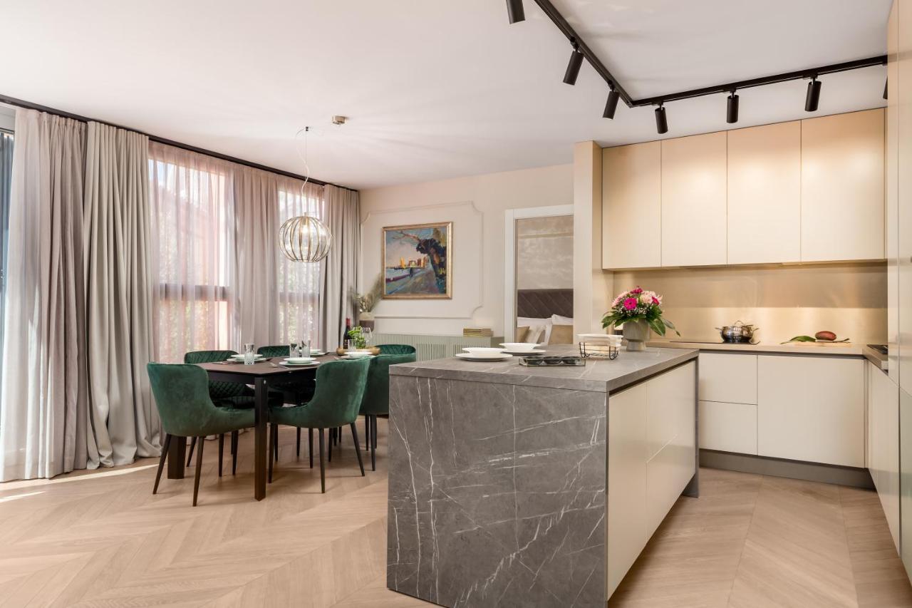 Abau Residence Apartment- 50M To The Sea Опатия Экстерьер фото